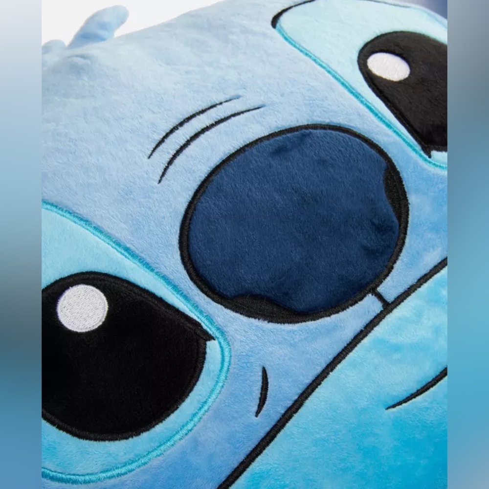 NWT Disney Lilo & Stitch Cushion Primark Exclusive - Picture 2 of 8